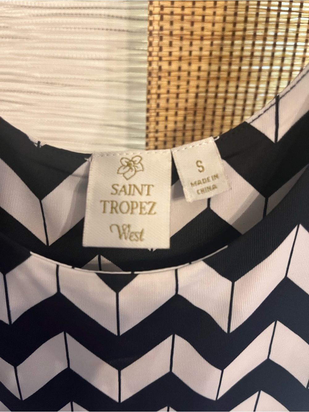 Saint Tropez West Black and White Chevron dress
